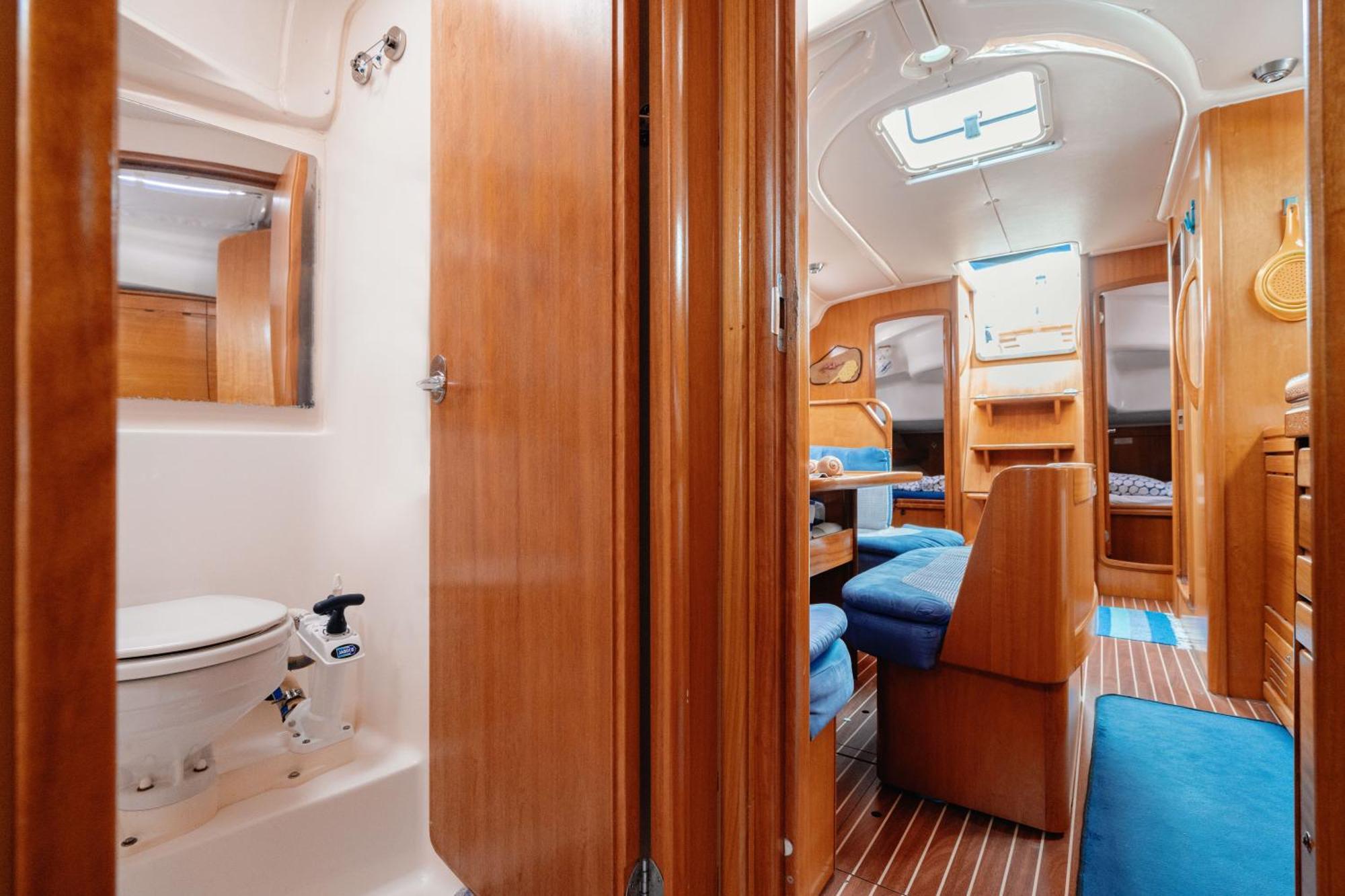 Charming Sailing Boat - Le Dimore Di Ines Botel